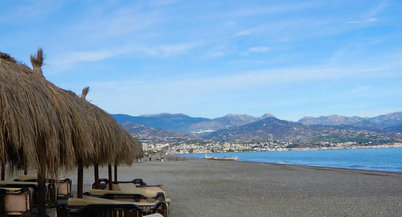 Seafront Apartment Torre Del Mar