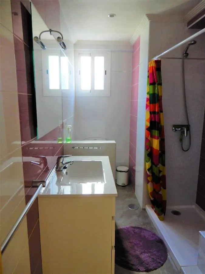 Seafront Apartment Torre Del Mar