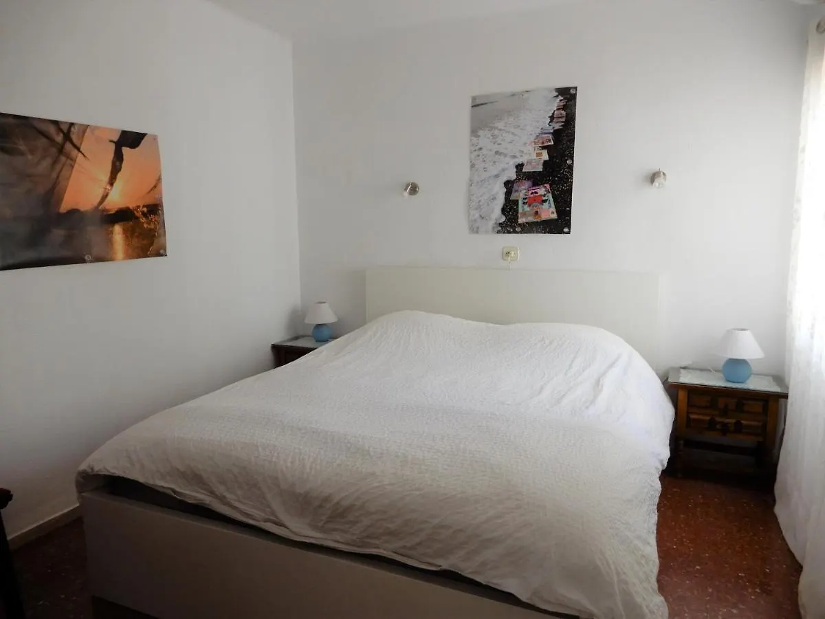 Seafront Apartment Torre Del Mar